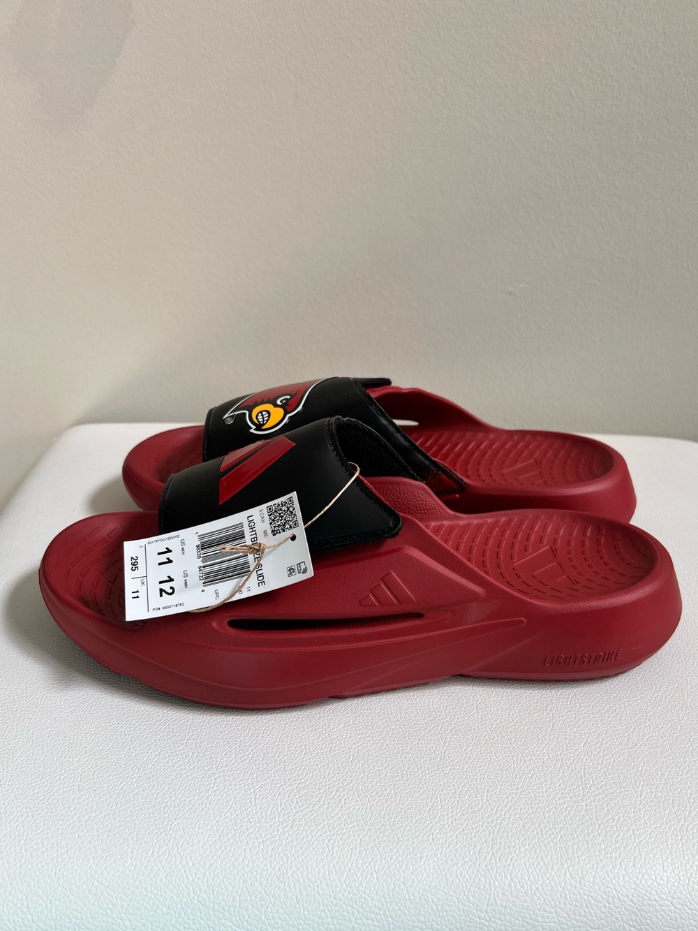 ADIDAS Louisville Cardinals Lightblaze Slides Size 11 NEW!!